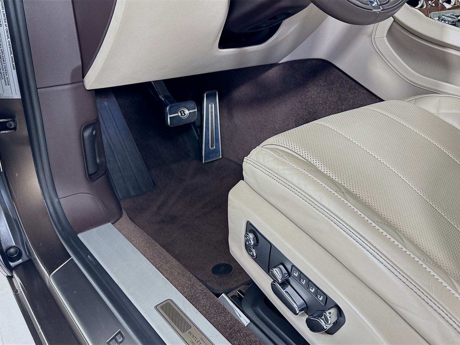 Certified 2020 Bentley Continental GT AWD/4WD image 23