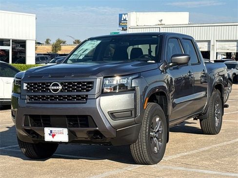 New 2026 Nissan Frontier SV image 4