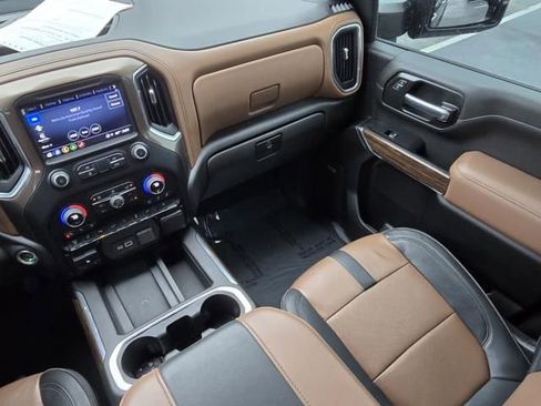 Used 2023 Chevrolet Silverado 3500 High Country image 18