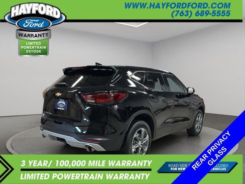 Used 2025 Chevrolet Blazer LT AWD/4WD image 3