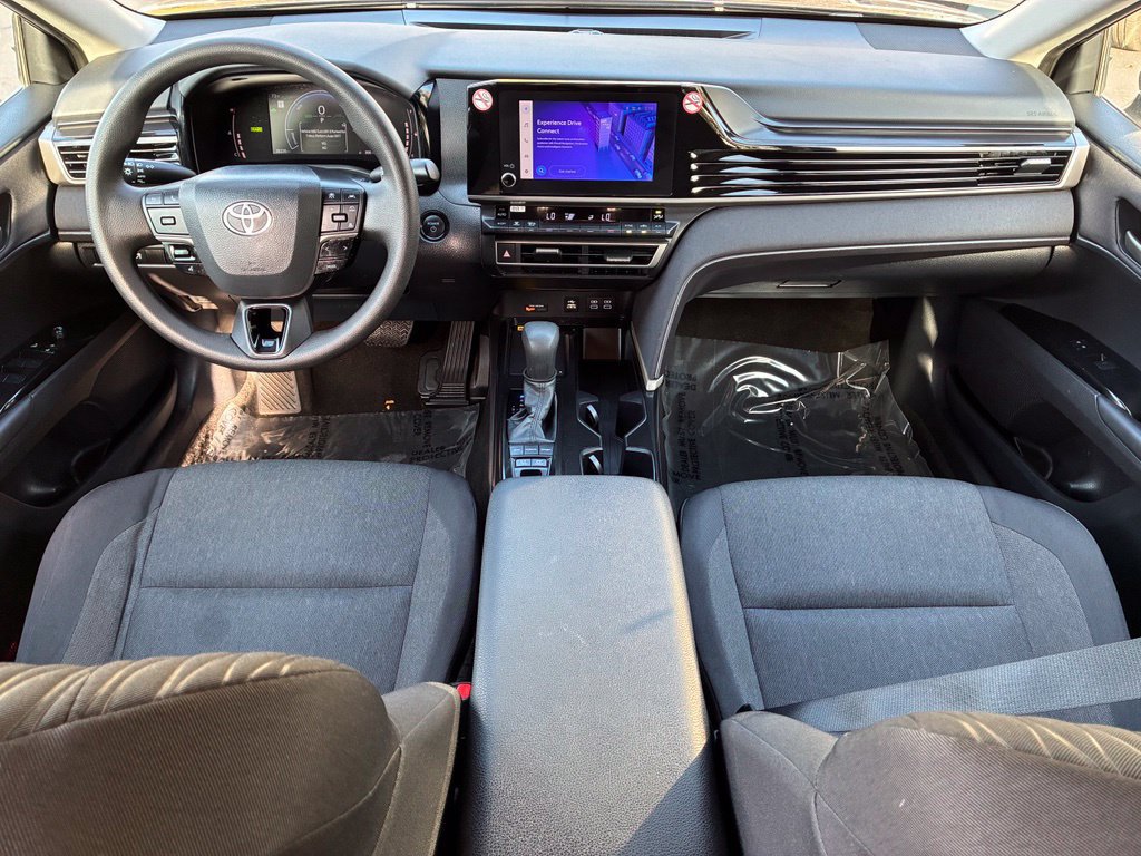 Used 2026 Toyota Camry LE FWD image 5