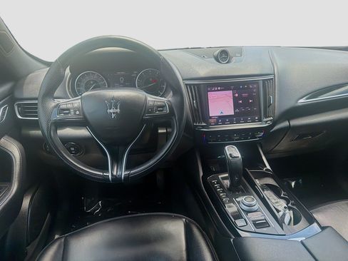 Used 2023 Maserati Levante GT AWD/4WD image 21
