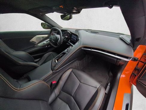 Used 2023 Chevrolet Corvette Stingray Preferred Conv w/ Z51 Performance Package RWD image 17