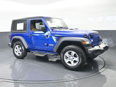 Used 2020 Jeep Wrangler Sport image 8