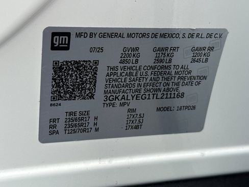 Used 2026 GMC Terrain AT4 w/ Technology Package II image 41