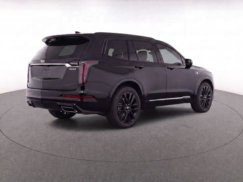 Used 2024 Cadillac XT6 Sport w/ Technology Package AWD/4WD image 4