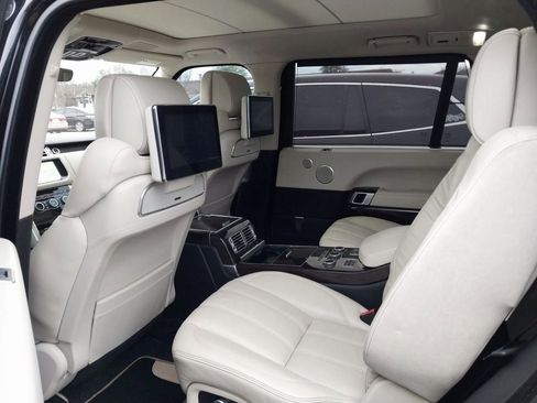Used 2017 Land Rover Range Rover Long Wheelbase Autobiography image 4