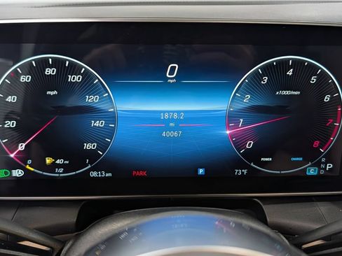 Used 2024 Mercedes-Benz GLC 300 4MATIC image 14