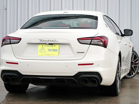 Used 2021 Maserati Ghibli Trofeo image 5