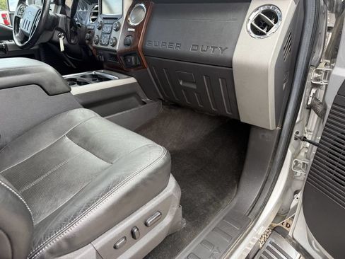Used 2014 Ford F350 Lariat w/ Lariat Chrome Package AWD/4WD image 13