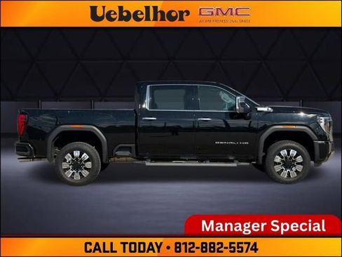 Used 2024 GMC Sierra 2500 Denali w/ Denali Reserve Package image 3