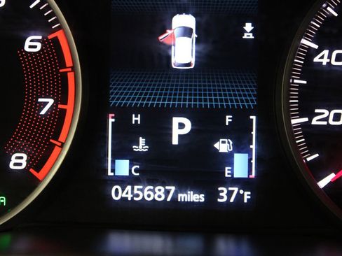 Used 2024 Mitsubishi Eclipse Cross SE image 33