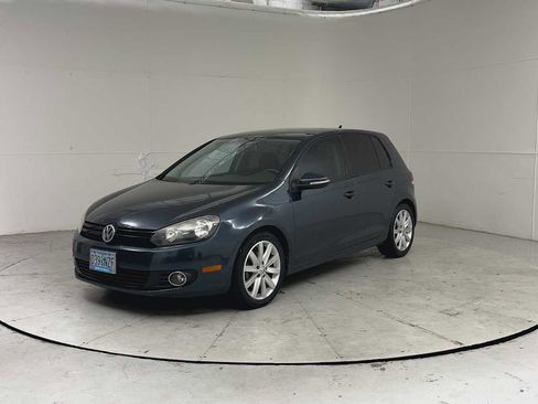 Used 2011 Volkswagen Golf TDI FWD image 5