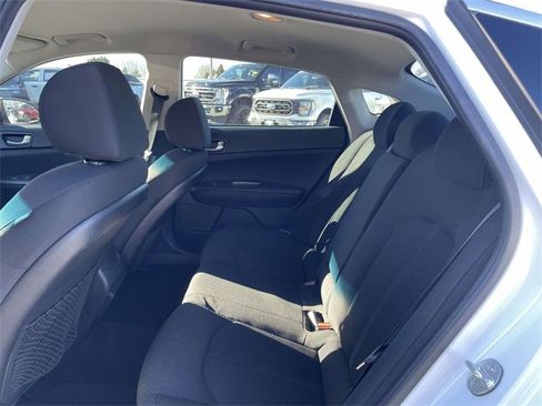 Used 2020 Kia Optima LX image 10