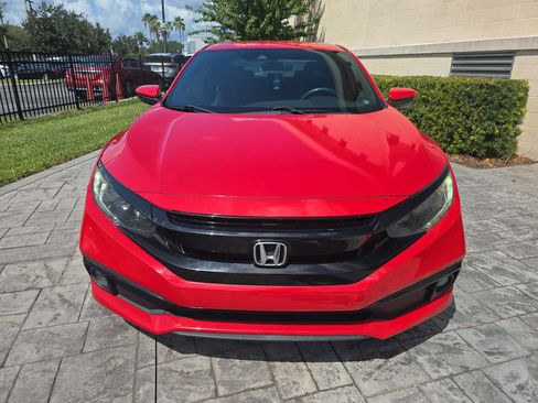 Used 2019 Honda Civic Sport image 2