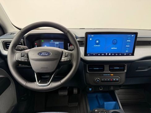New 2026 Ford Maverick XLT w/ XLT Luxury Package FWD image 19