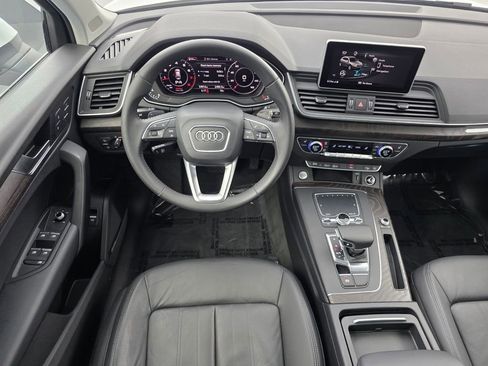 Used 2018 Audi Q5 2.0T Premium Plus w/ Premium Plus Package image 13