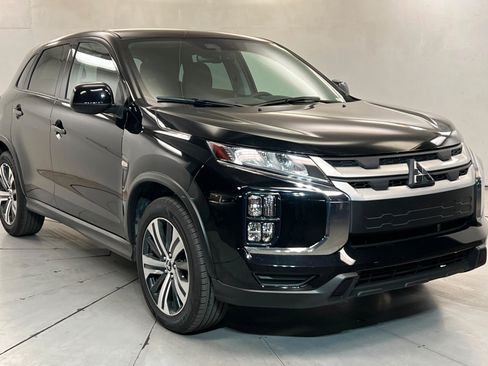 Used 2025 Mitsubishi Outlander Sport ES AWD/4WD image 8