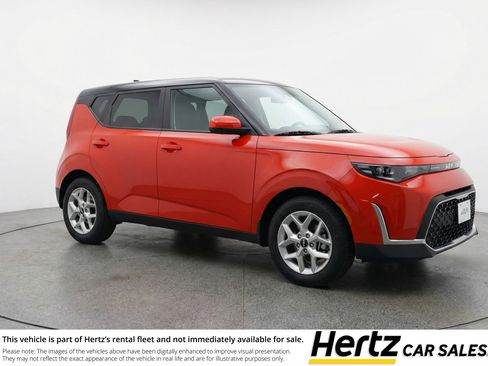 Used 2025 Kia Soul LX w/ LX Technology Package image 1