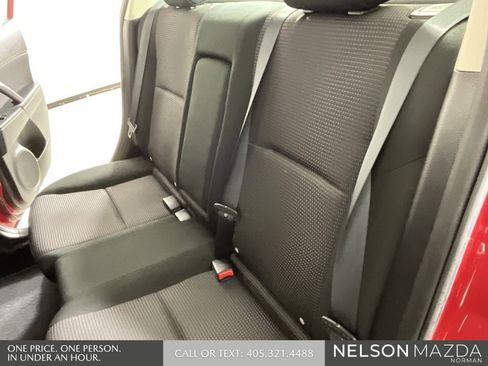 Used 2013 MAZDA MAZDA3 i Touring w/ Preferred Equipment Pkg image 25