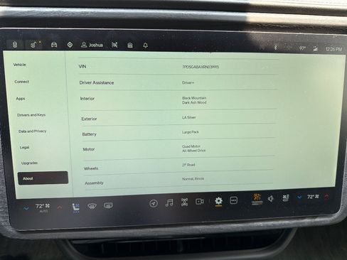 Used 2024 Rivian R1S Adventure AWD/4WD image 8