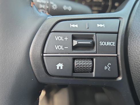 Used 2025 Honda CR-V Sport image 24