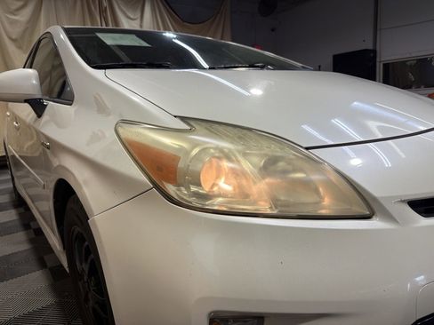 Used 2012 Toyota Prius Two FWD image 6