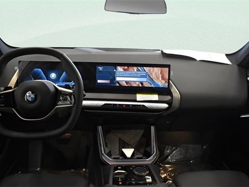 Used 2025 BMW X3 xDrive30i w/ Convenience Package image 8