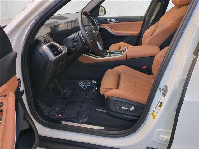 Used 2024 BMW X5 sDrive40i w/ Parking Assistance Package RWD image 17