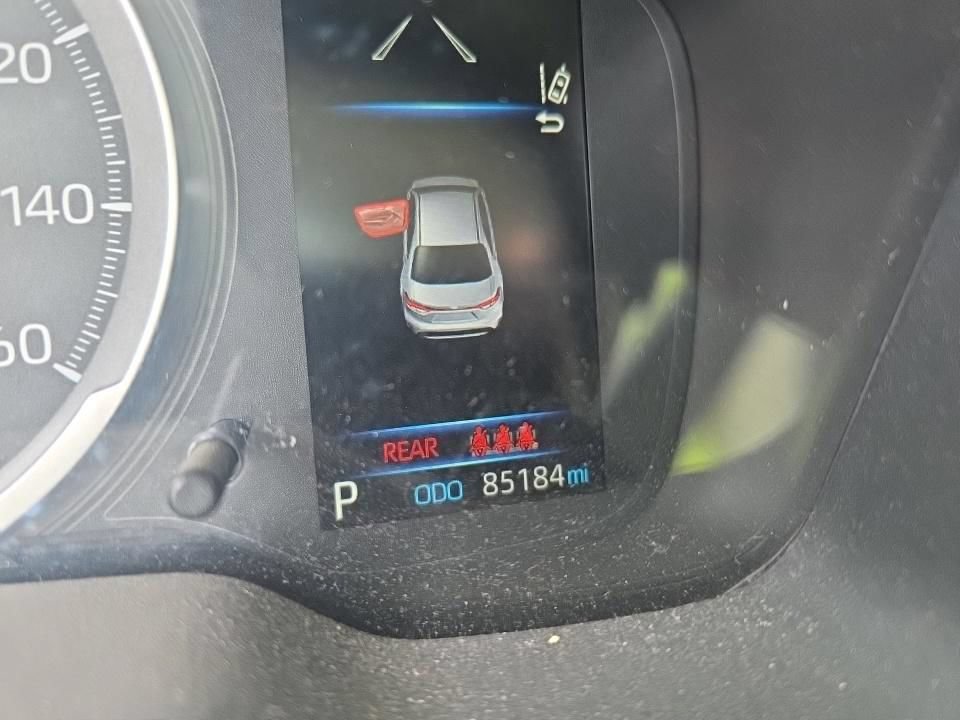 Used 2021 Toyota Corolla LE FWD image 9