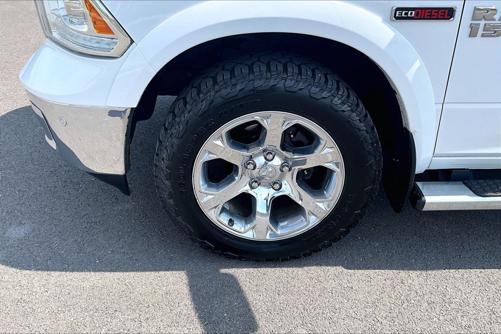 Used 2018 RAM 1500 Laramie AWD/4WD image 9
