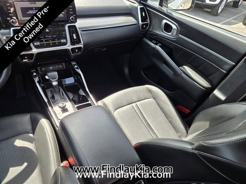 Certified 2022 Kia Sorento SX AWD/4WD image 16
