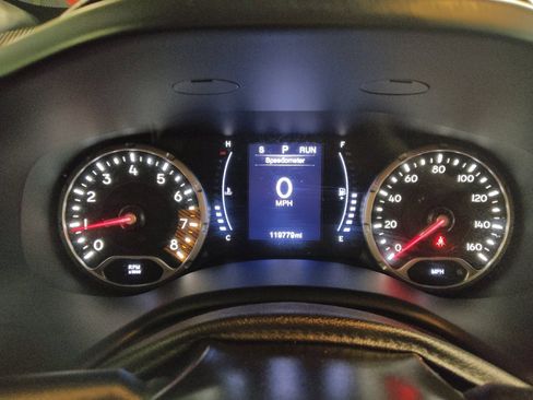 Used 2020 Jeep Renegade Sport w/ Sport Appearance Group FWD image 23