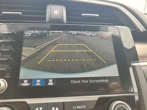 Used 2020 Honda Civic Touring image 22