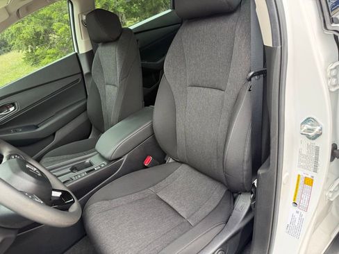 Used 2025 Honda Accord SE image 13