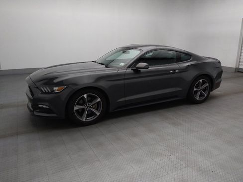 Used 2016 Ford Mustang Coupe w/ Equipment Group 051A RWD image 2