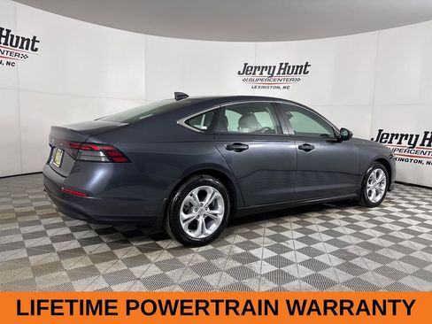 Used 2025 Honda Accord LX image 5