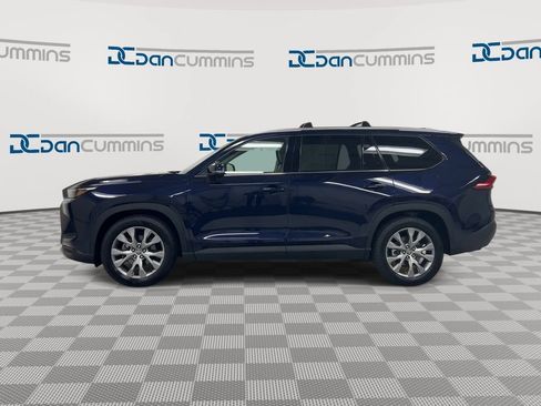 Used 2024 Toyota Grand Highlander AWD image 5