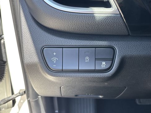 Certified 2024 Kia Seltos S AWD/4WD image 29