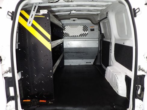 Used 2020 Nissan NV200 S FWD image 11