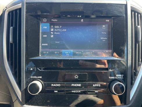Used 2019 Subaru Forester Premium w/ All-Weather Package image 16