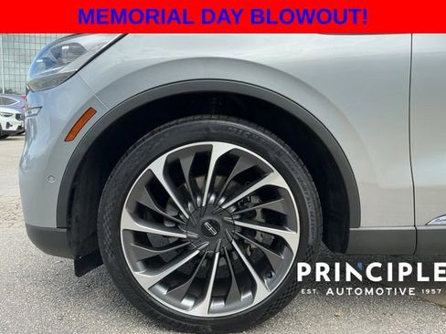 Used 2020 Lincoln Aviator Reserve w/ Equipment Group 202A AWD/4WD image 7