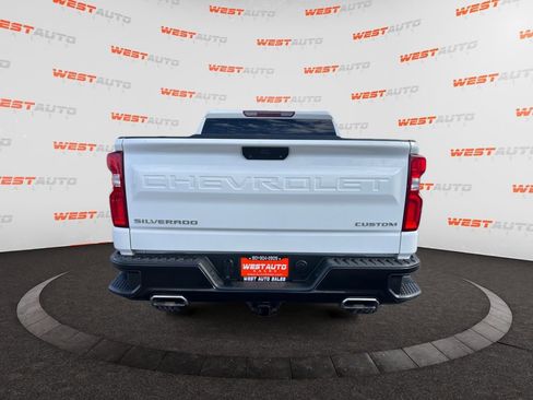 Used 2020 Chevrolet Silverado 1500 Custom Trail Boss w/ Custom Convenience Package AWD/4WD image 4