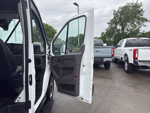 Used 2025 Ford Transit 250 148 Medium Roof w/ Load Area Protection Package RWD image 19