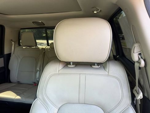 Used 2021 RAM 1500 Limited RWD image 16