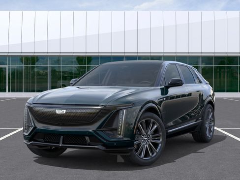 New 2026 Cadillac Lyriq V AWD/4WD image 6