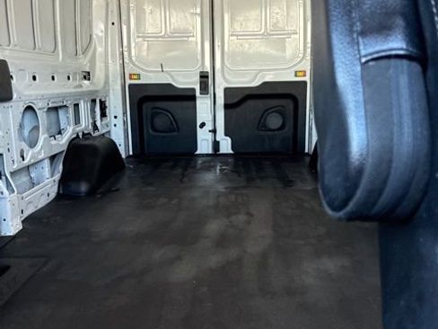 Used 2023 Ford Transit 250 Medium Roof AWD image 22