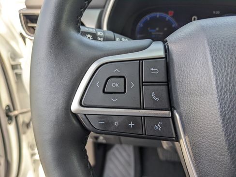 Used 2023 Toyota Highlander Limited FWD image 37