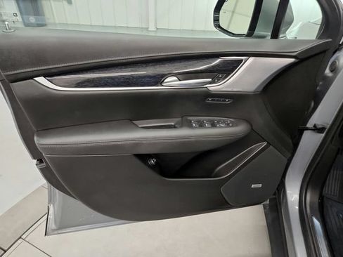 Used 2023 Cadillac XT5 Premium Luxury AWD/4WD image 22