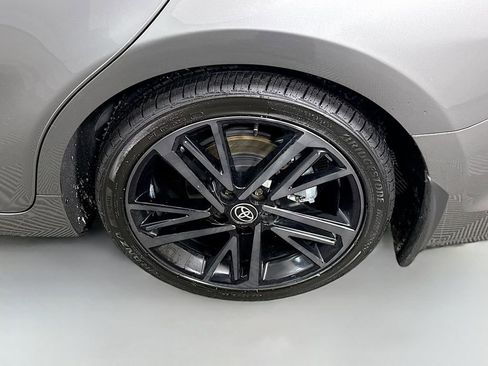 Used 2025 Toyota Camry XSE image 33